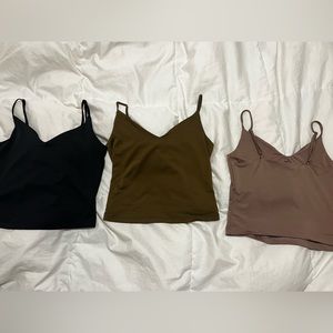 V-neck strappy tanks cropped dynamite